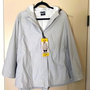 32 Degrees women’s rain jacket/poncho, size: medium, color: lunar rock